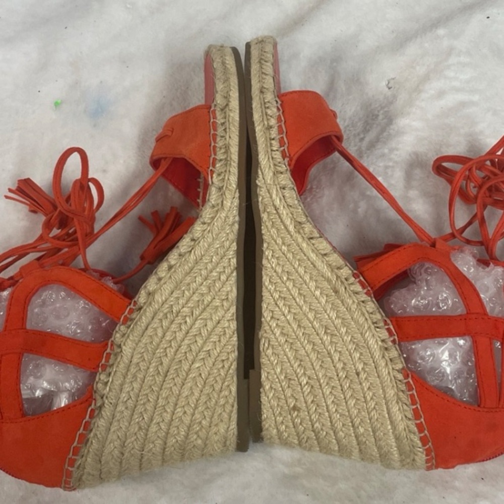 Vince Camaro Stylish Orange Wedge Sandals size 9M - Picture 8 of 10